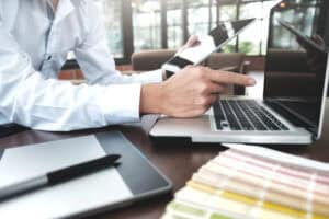 Balanços e demonstrações financeiras para análise empresarial